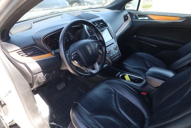 Used 2018 Lincoln MKC Select image 9