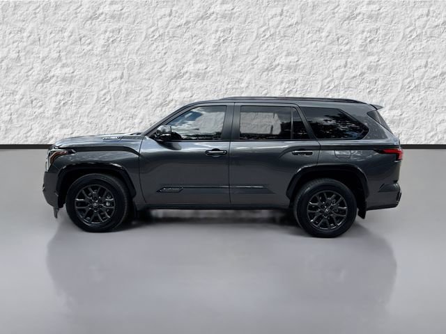 Used 2025 Toyota Sequoia Platinum AWD/4WD image 6