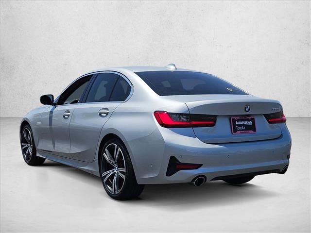 Used 2021 BMW 330i Sedan w/ Convenience Package RWD image 8