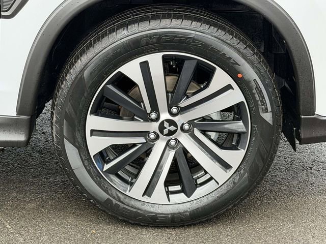 New 2026 Mitsubishi Outlander Sport ES image 7