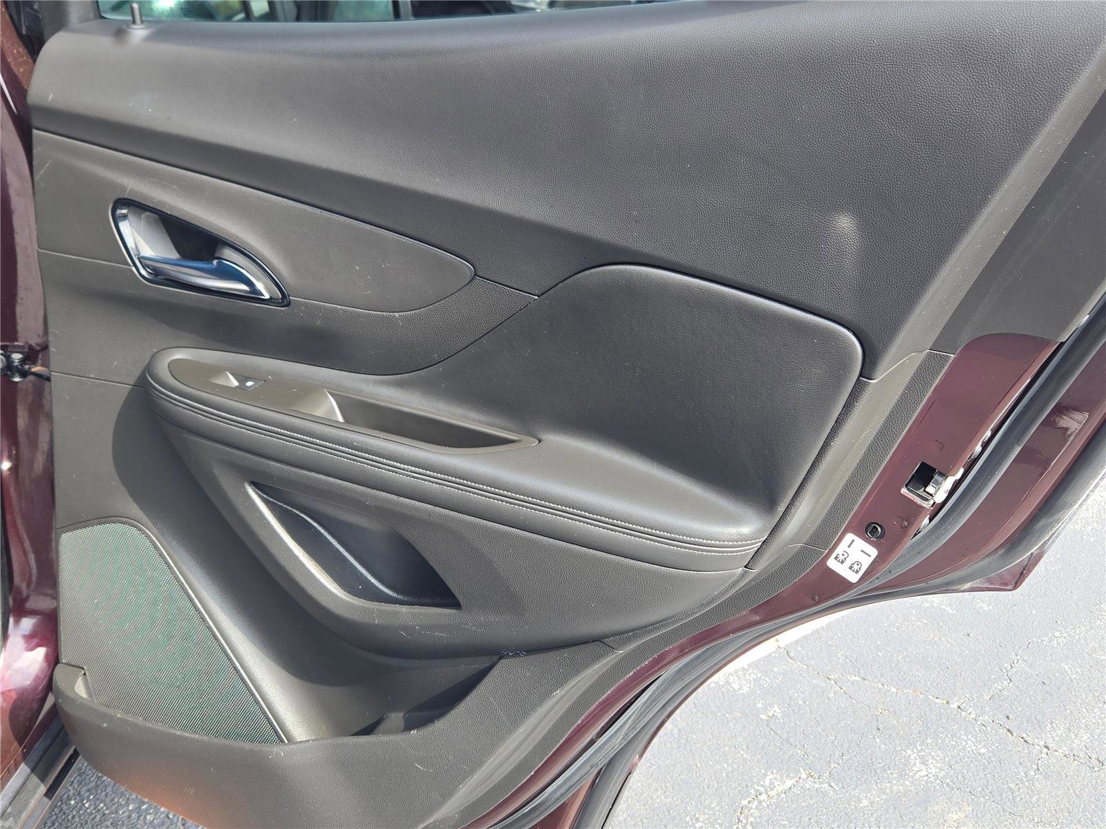 Used 2017 Buick Encore Preferred image 8