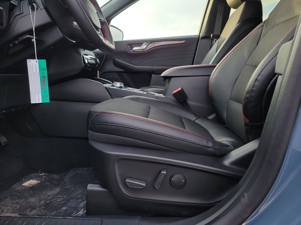 New 2026 Ford Escape ST-Line Select w/ Tech Pack #1 image 17