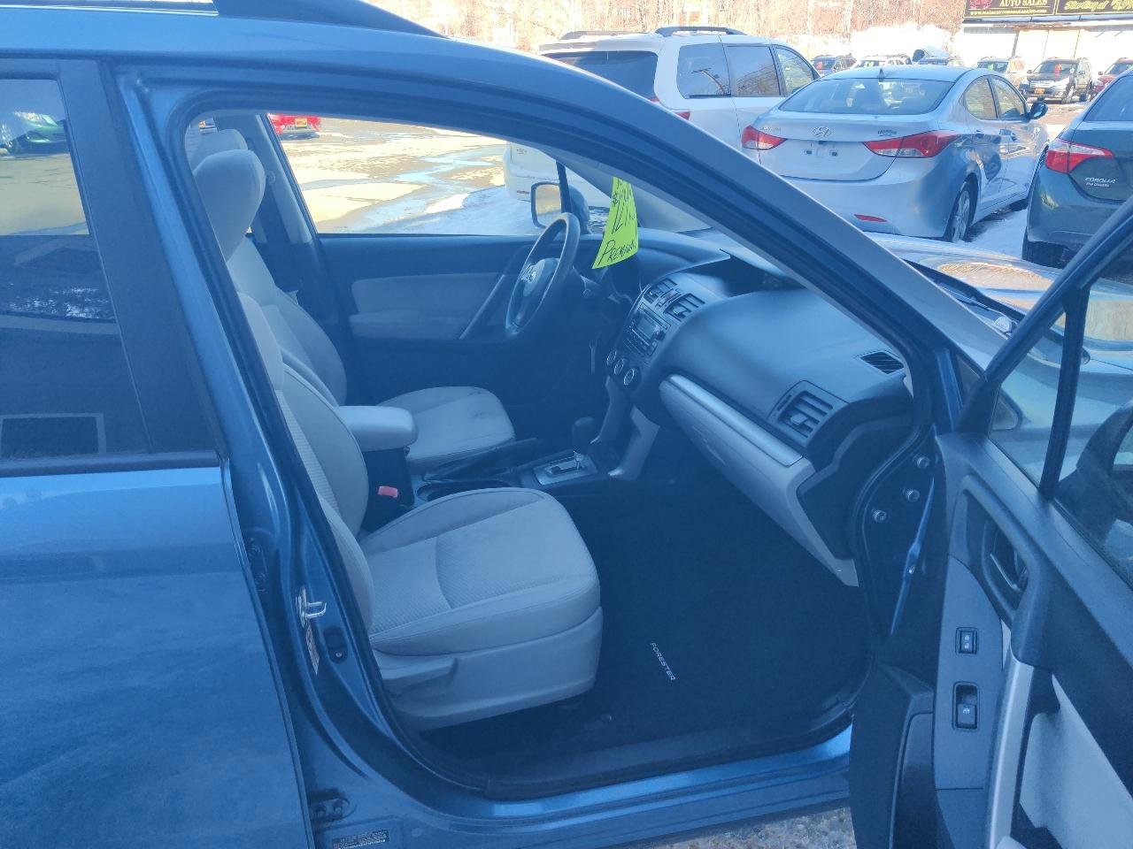 Used 2015 Subaru Forester 2.5i Premium w/ All-Weather Package image 14