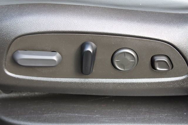 Used 2022 Buick Enclave Premium image 13