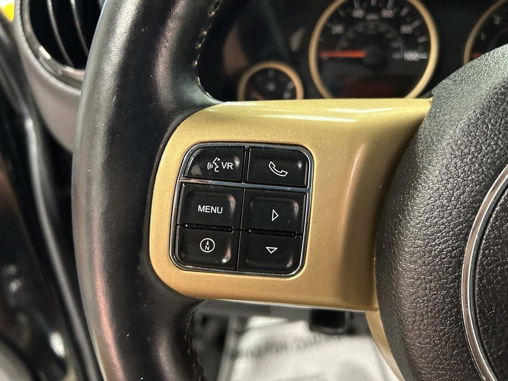 Used 2014 Jeep Wrangler Unlimited Sahara image 12