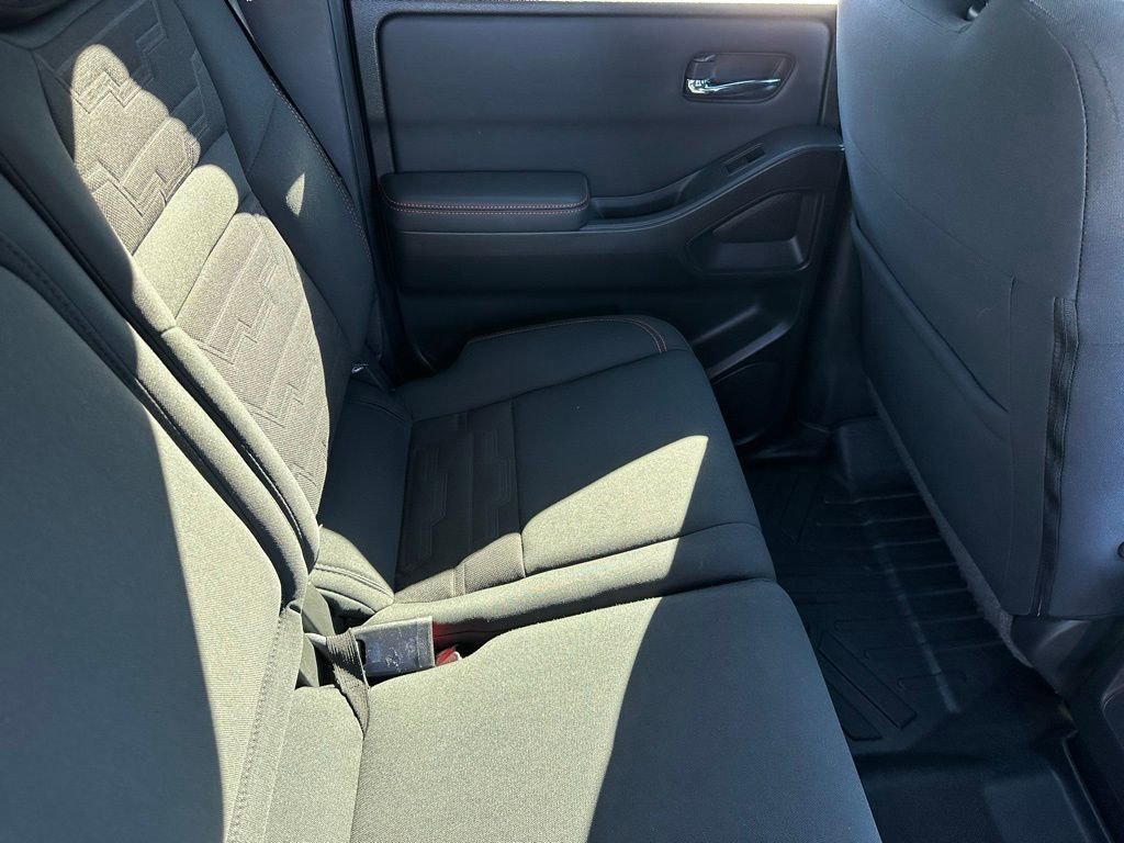 Used 2022 Nissan Frontier Pro-X image 19