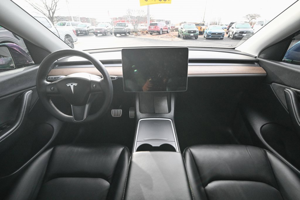 Used 2022 Tesla Model Y Performance image 31