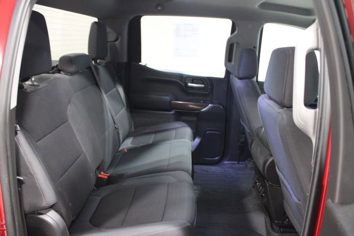 Used 2022 GMC Sierra 1500 SLE image 28