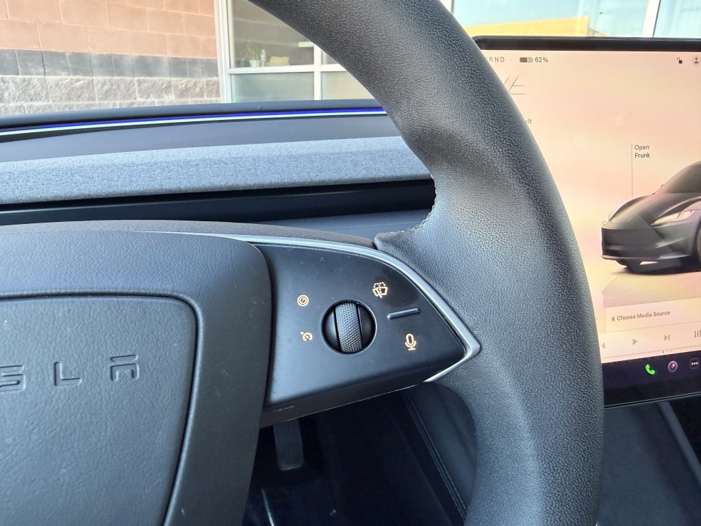 Used 2024 Tesla Model 3 image 32