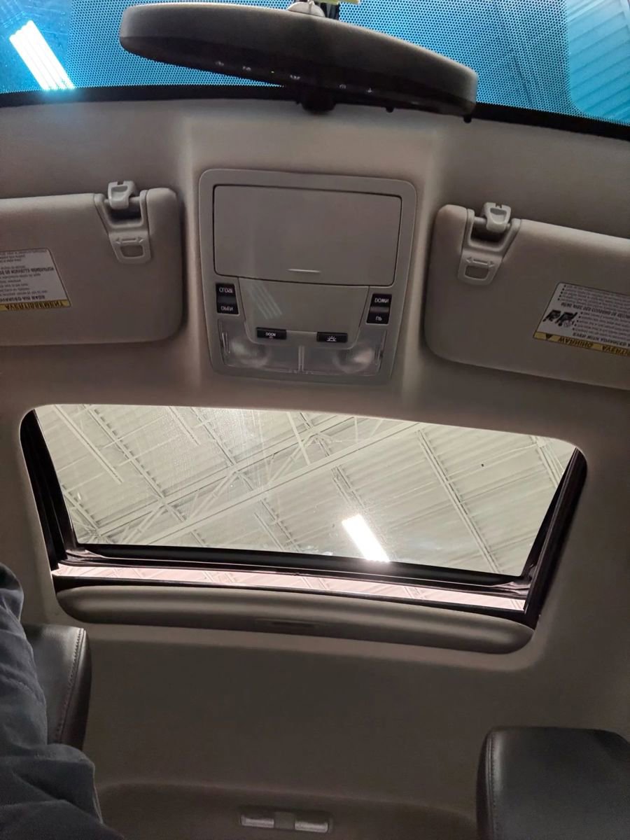 Used 2014 Toyota Avalon XLE Touring image 65