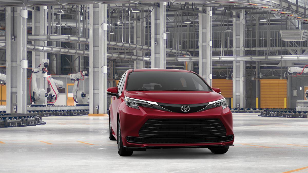 New 2026 Toyota Sienna LE image 18