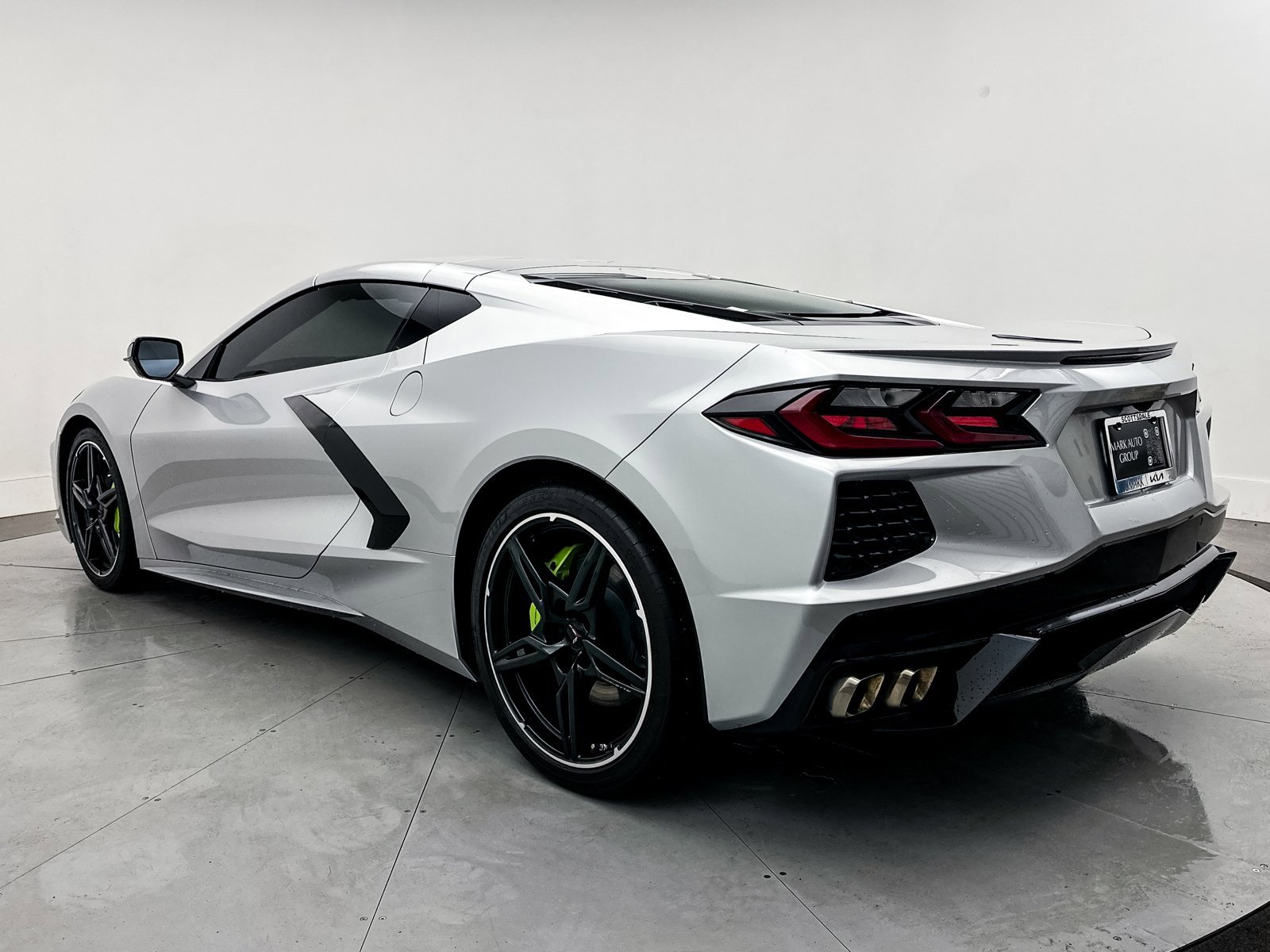 Used 2020 Chevrolet Corvette Stingray Coupe w/ 1LT image 13