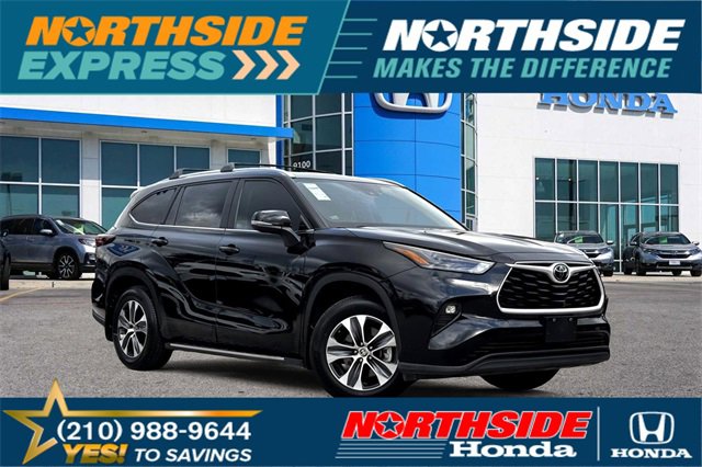 Used 2024 Toyota Highlander XLE