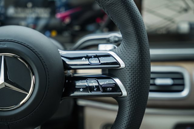 New 2026 Mercedes-Benz GLS 450 4MATIC image 30