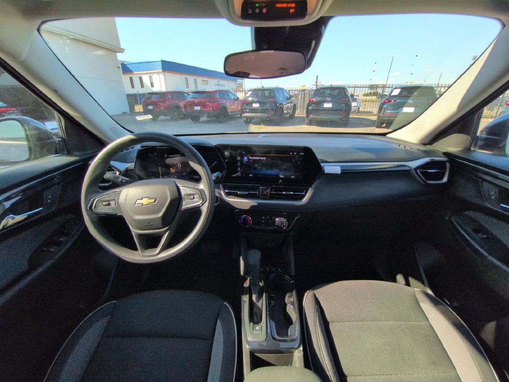 Used 2026 Chevrolet TrailBlazer LT FWD image 25