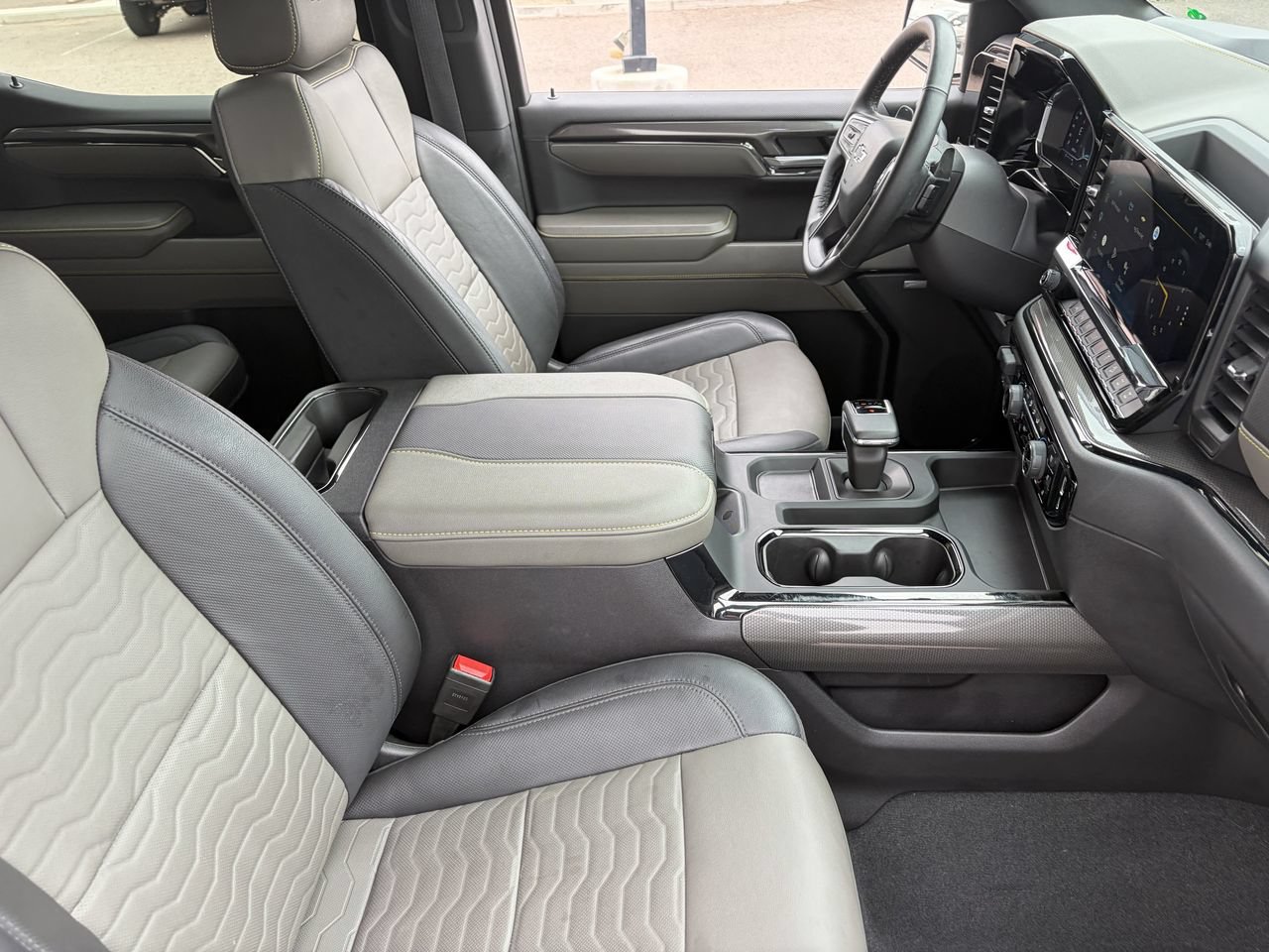 Used 2024 Chevrolet Silverado 1500 ZR2 w/ ZR2 Bison Edition AWD/4WD image 10