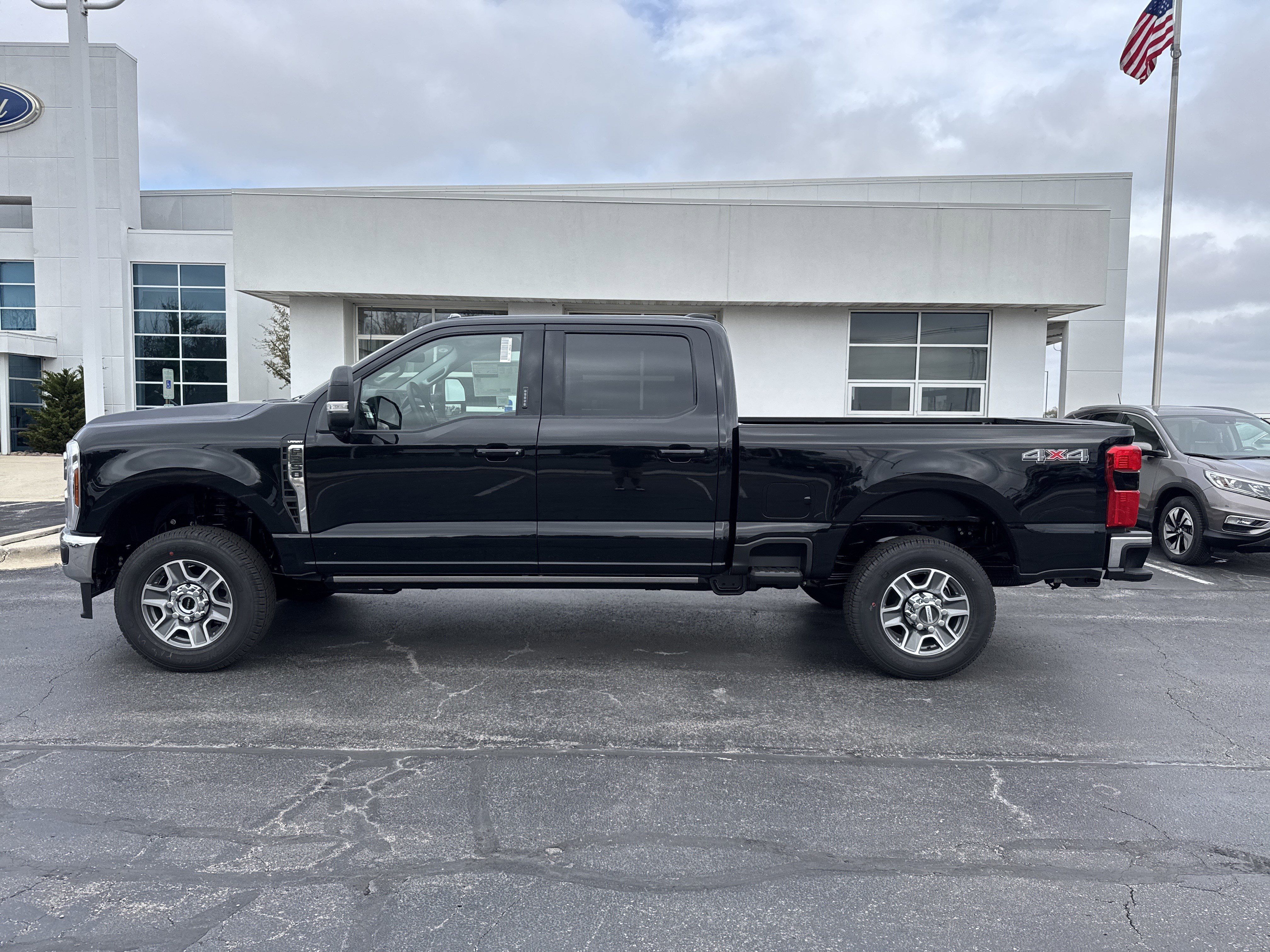 New 2026 Ford F350 Lariat image 22