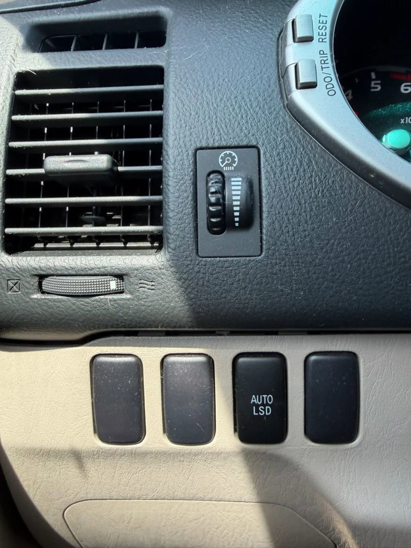 Used 2005 Toyota 4Runner SR5 image 24