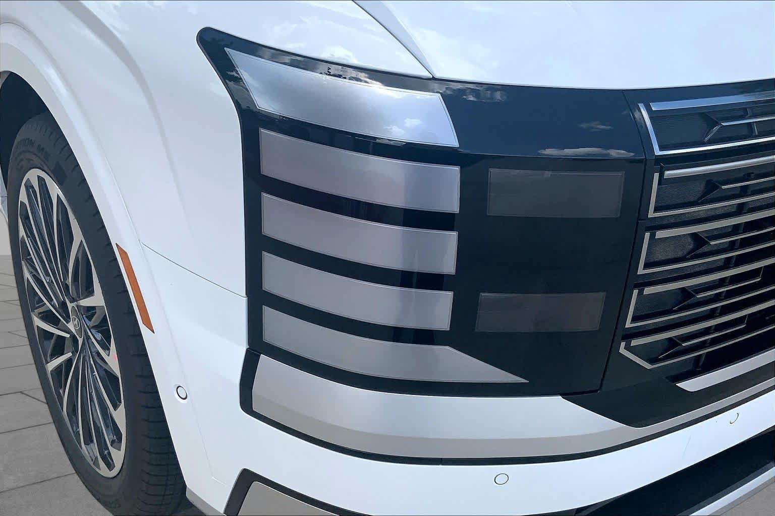 New 2026 Hyundai Palisade Calligraphy AWD/4WD image 13