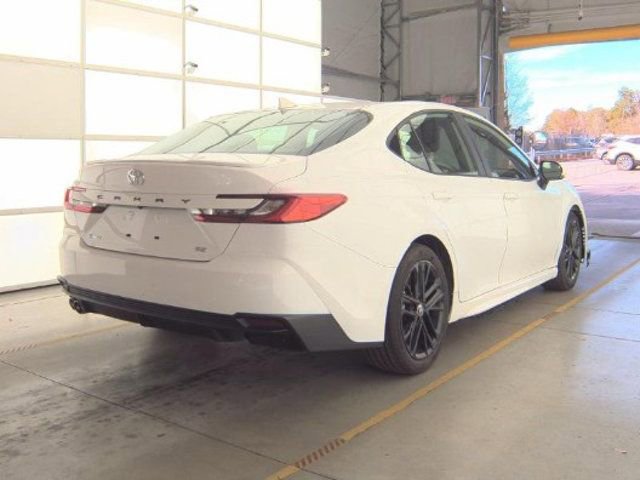 Used 2025 Toyota Camry SE image 2