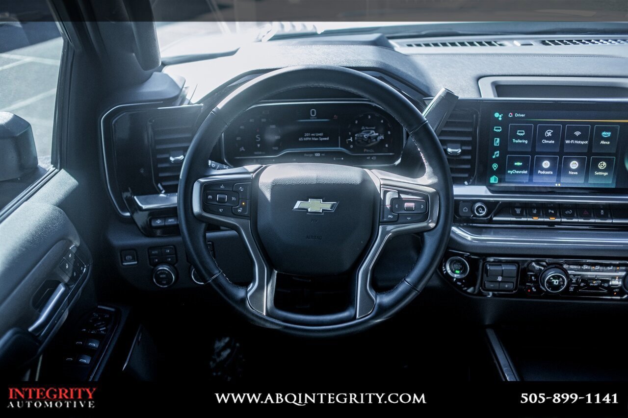 Used 2024 Chevrolet Silverado 2500 High Country w/ High Country Premium Package image 29