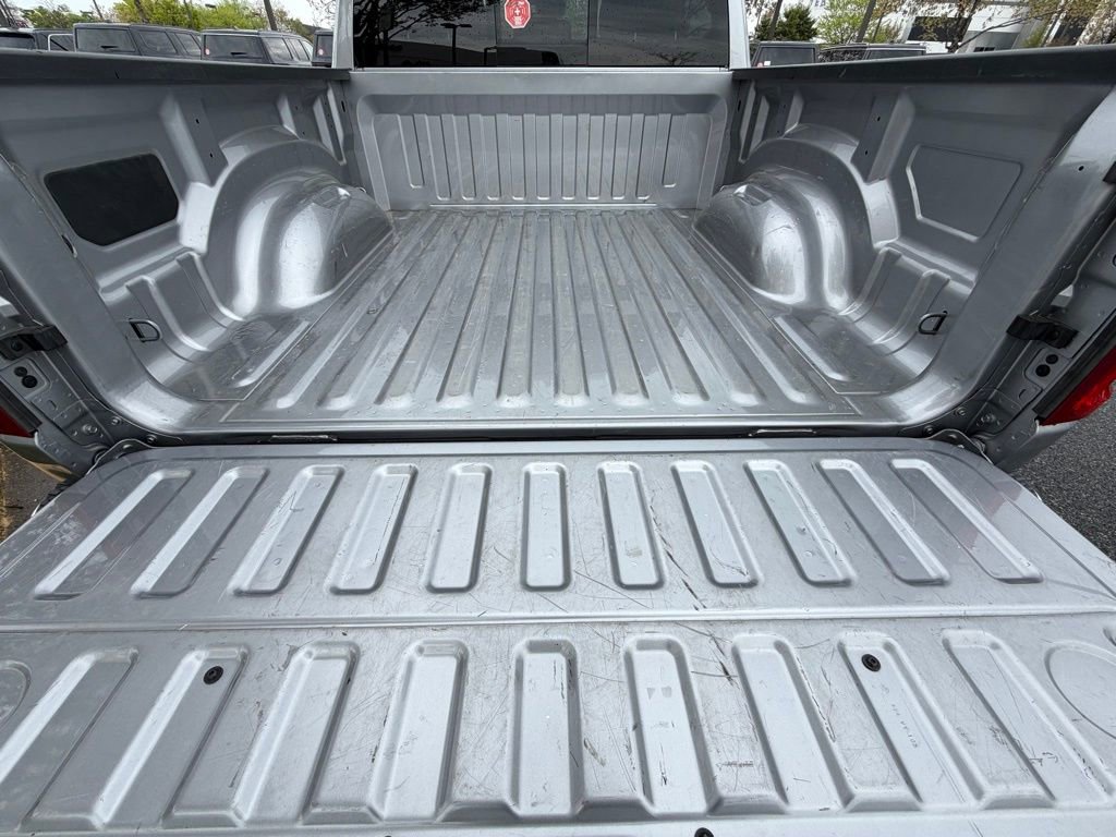 Certified 2025 RAM 1500 Laramie AWD/4WD image 10