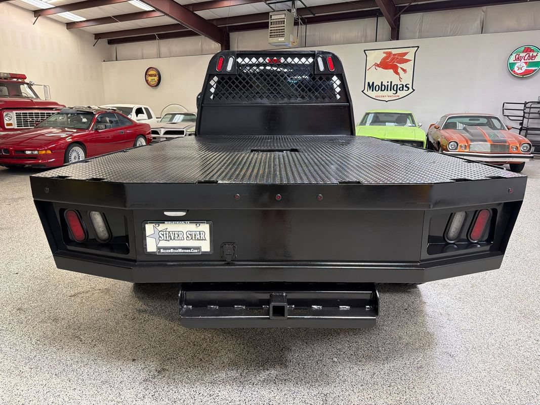 Used 2018 Ford F550 4x4 SuperCab Super Duty image 6