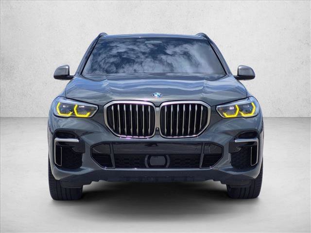 Used 2022 BMW X5 M50i AWD/4WD image 2