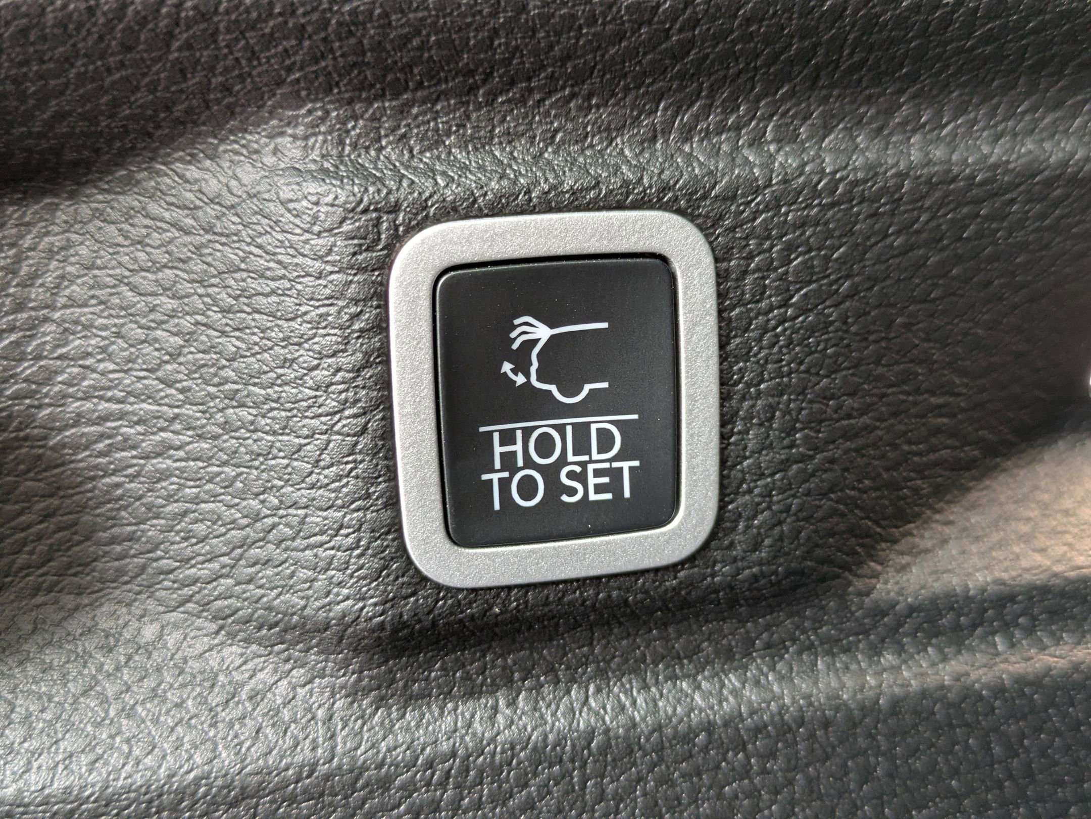 New 2025 Jeep Grand Cherokee L Altitude AWD/4WD image 30