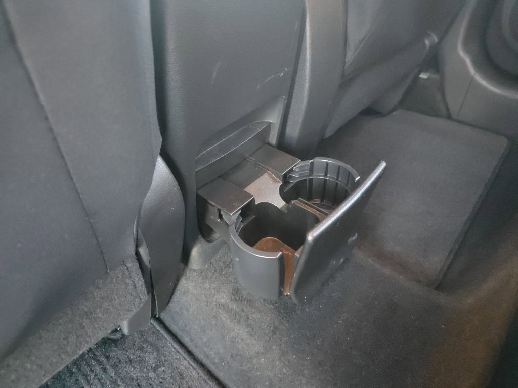 Used 2012 Nissan Rogue SV image 16