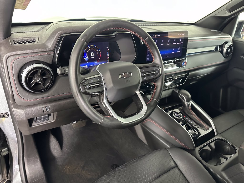 Used 2023 Chevrolet Colorado Z71 w/ Z71 Convenience Package 2 AWD/4WD image 11