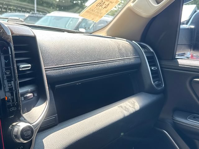 Used 2021 RAM 1500 Laramie AWD/4WD image 29