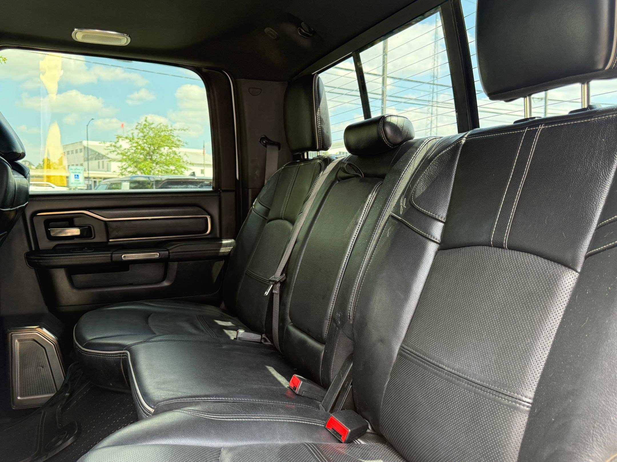 Used 2019 RAM 2500 Limited image 23