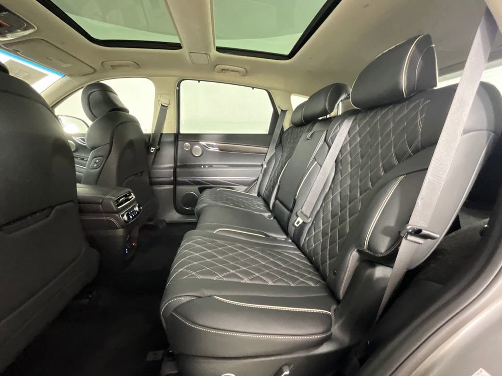 Used 2024 Genesis GV80 3.5T AWD/4WD image 27