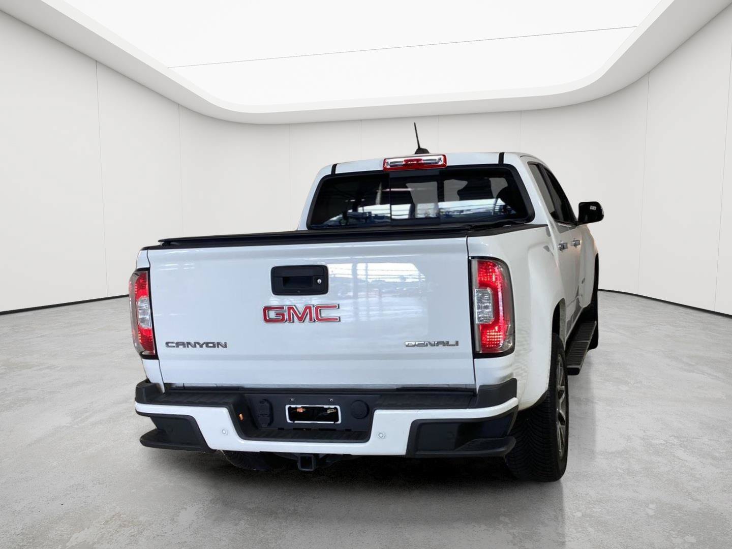 Used 2020 GMC Canyon Denali AWD/4WD image 13