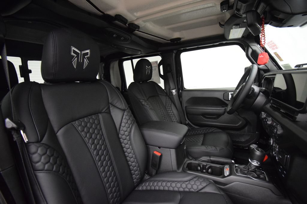New 2026 Jeep Gladiator Sport AWD/4WD image 20