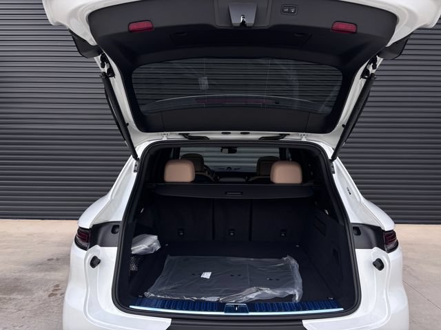 New 2026 Porsche Cayenne S AWD/4WD image 29