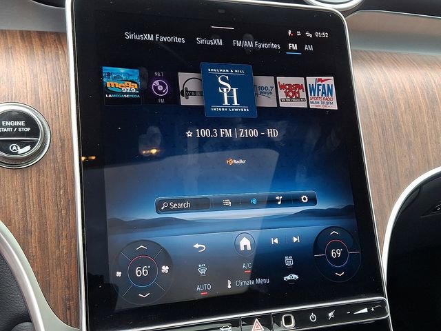 Used 2025 Mercedes-Benz GLC 300 4MATIC image 19