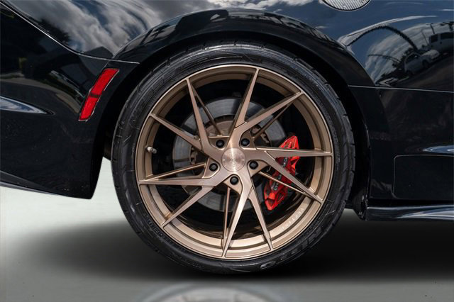 Used 2019 Chevrolet Camaro SS image 26