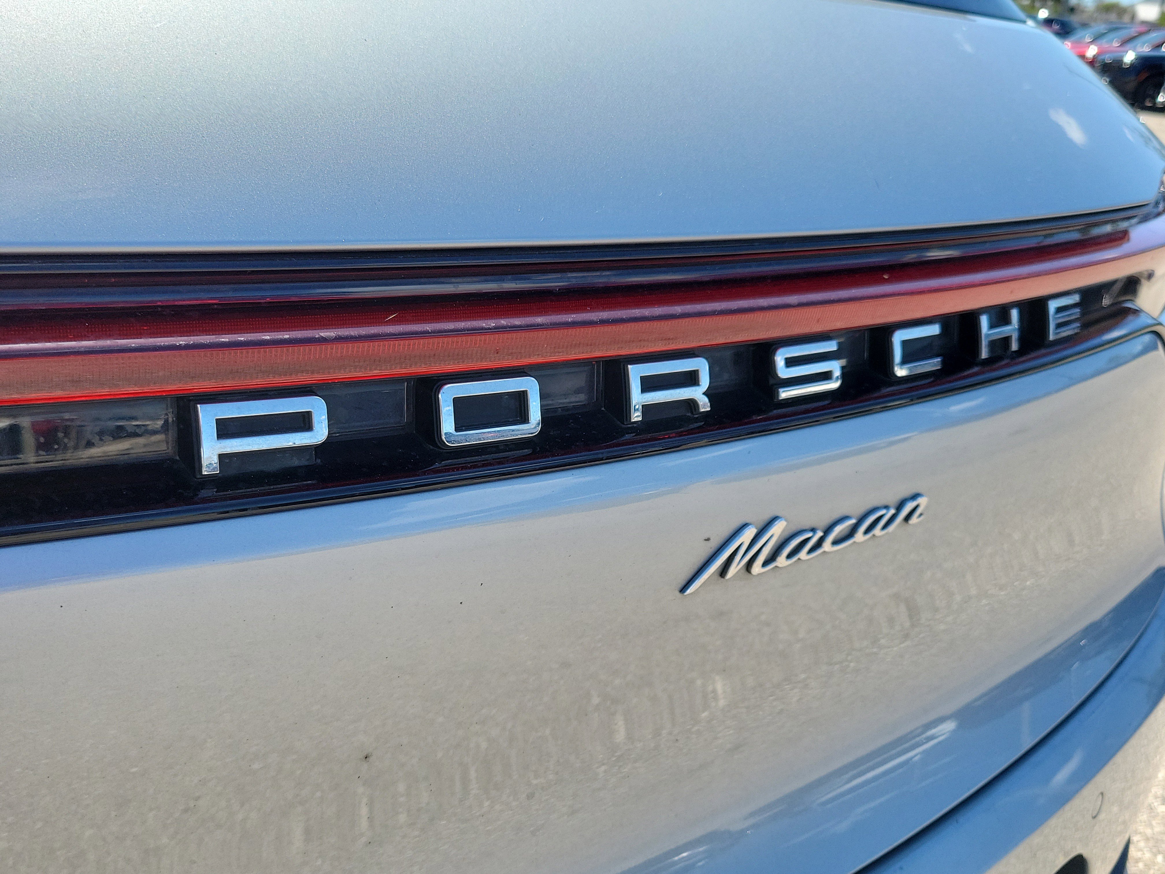 Used 2019 Porsche Macan image 9