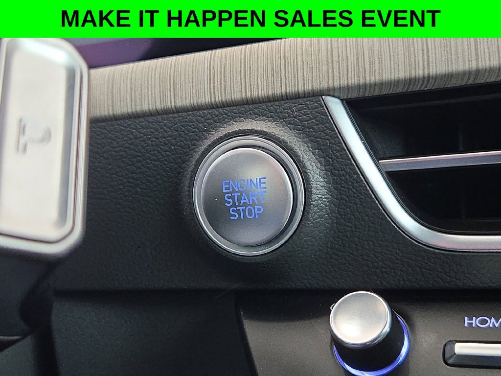 Used 2025 Hyundai Sonata SEL FWD image 19