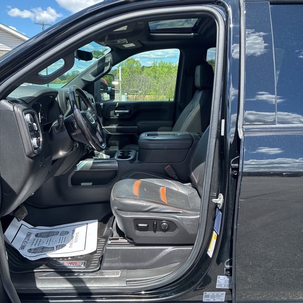 Used 2021 GMC Sierra 2500 AT4 w/ AT4 Premium Plus Package AWD/4WD image 7