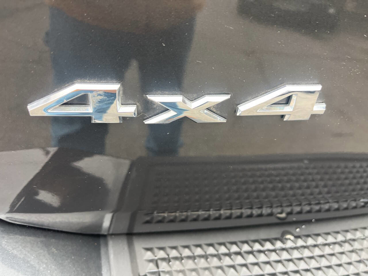 Used 2011 Jeep Liberty Sport image 11