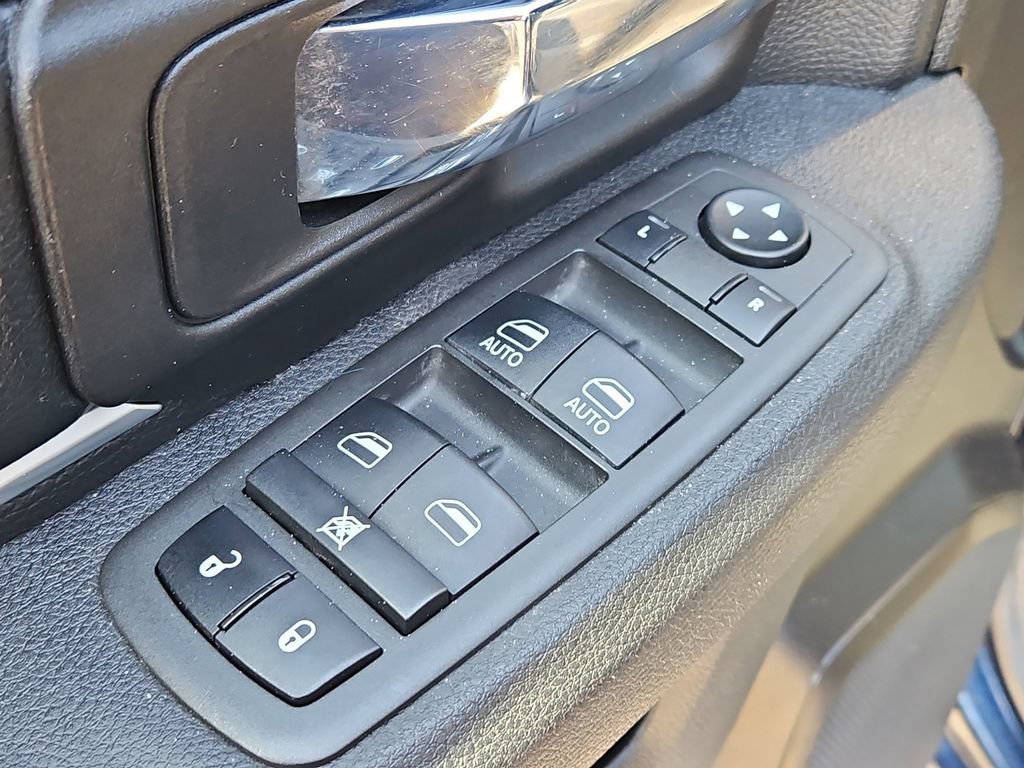 Used 2022 RAM 1500 Classic Warlock AWD/4WD image 21