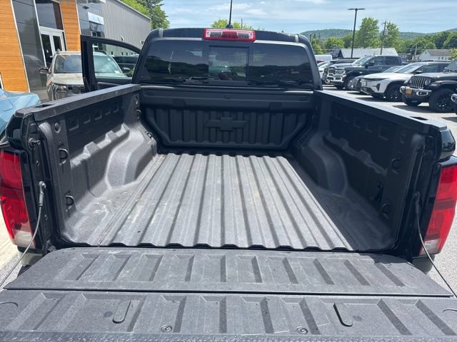 Used 2025 Chevrolet Colorado Z71 AWD/4WD image 26