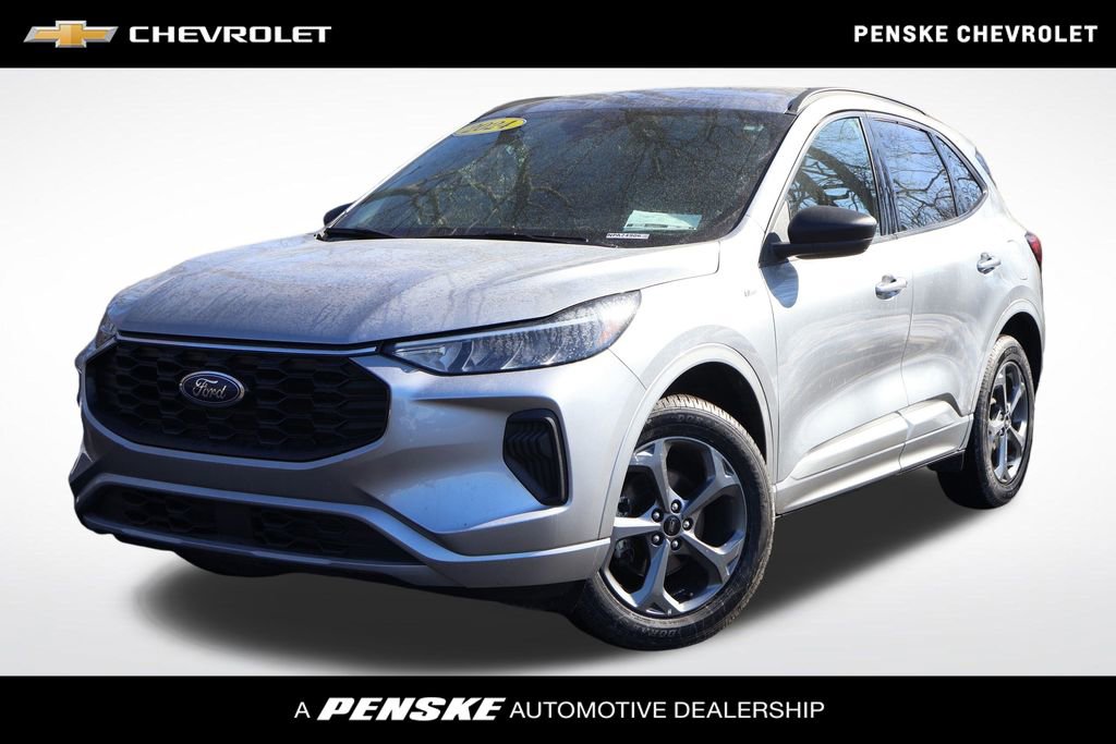 Used 2024 Ford Escape ST-Line image 1