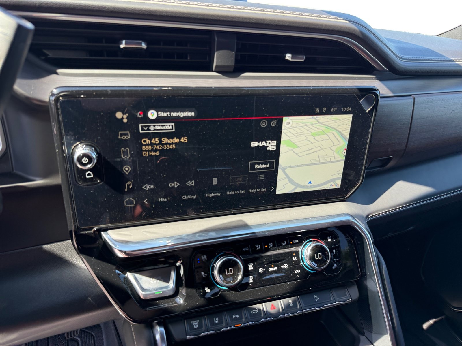 New 2026 GMC Sierra 2500 Denali Ultimate AWD/4WD image 12