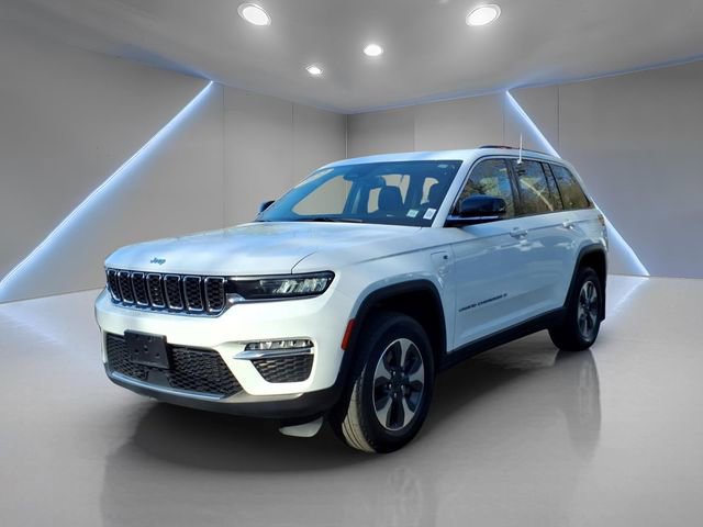Used 2022 Jeep Grand Cherokee Limited 4xe image 8