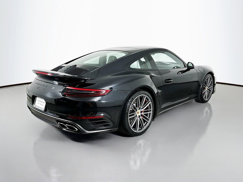 Used 2019 Porsche 911 Turbo image 9