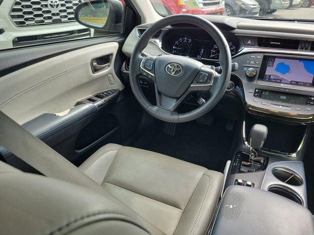 Used 2013 Toyota Avalon Limited image 22